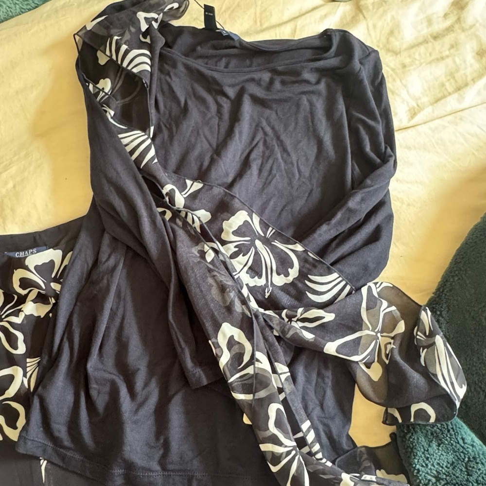 NWT Chaps Navy and Cream Floral Skirt and Top - Picture 6 of 6